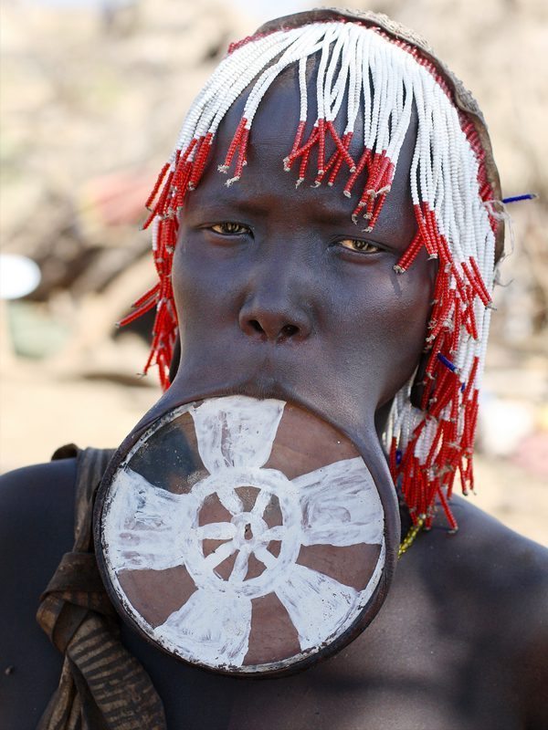 Ethiopia-Mursi-people
